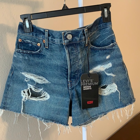 Levi Denim/Jean Shorts (Premium Wedgie Shorts) - Picture 1 of 6